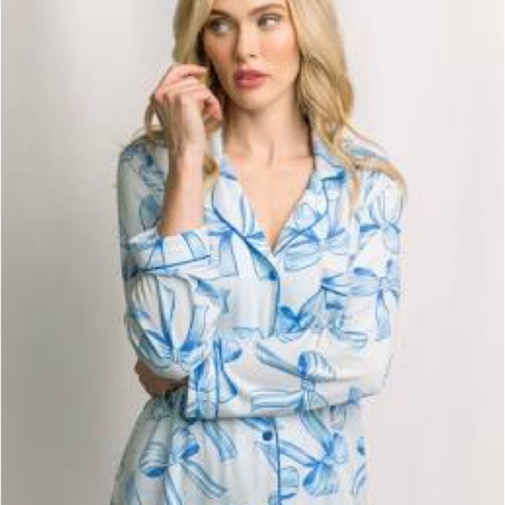 In My Sundays Mallory Ervin ORIGINAL blue bows long sleeved/long pant pajamas